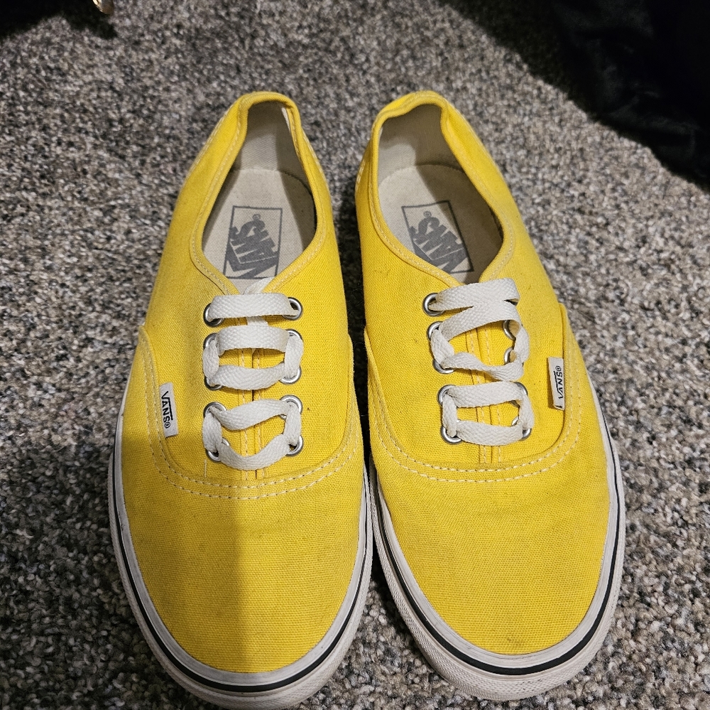 Women's size 8 Vans